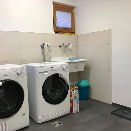 Ferienhaus Ursis Stall