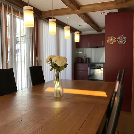 Ferienhaus Ursis Stall