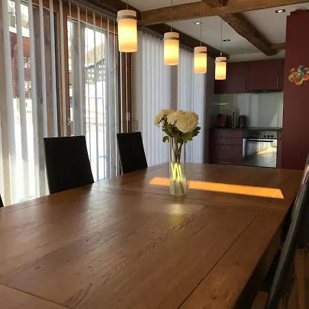 Ursis Stall Nyaraló Münster